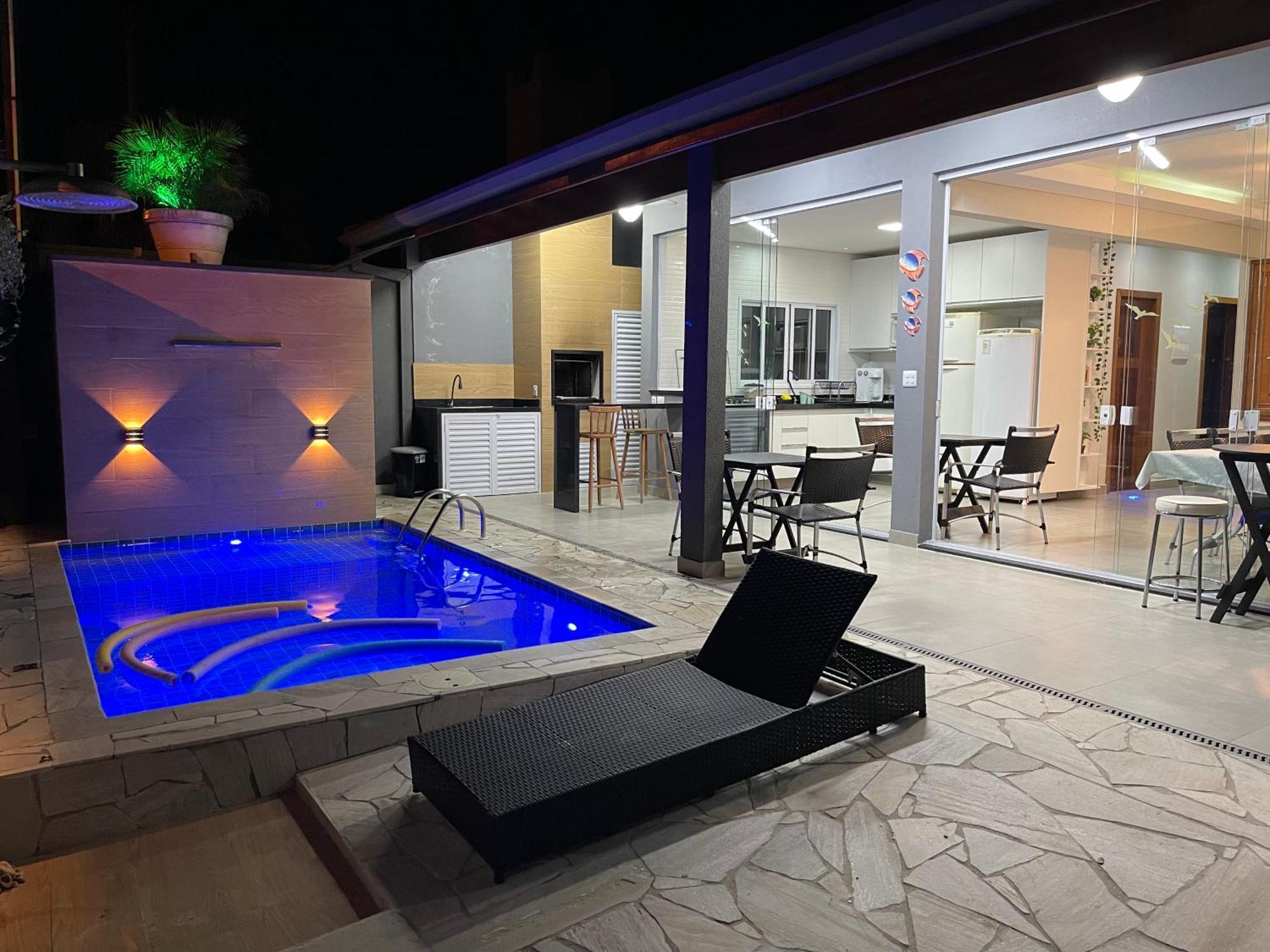 Guest house Riviera & Itaguare 100mts Da Praia! Bertioga